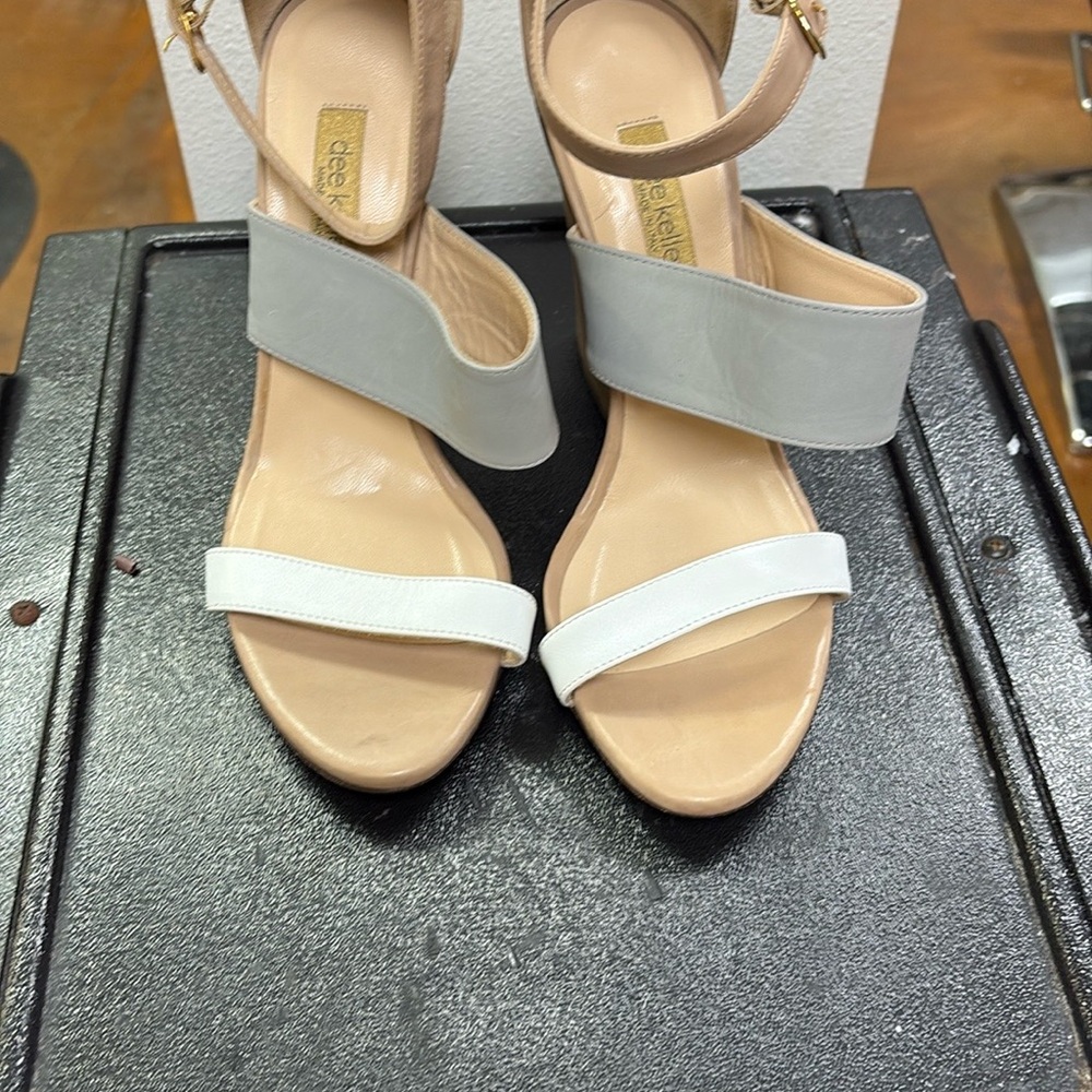 Elegant Gray and White Wedge Sandals